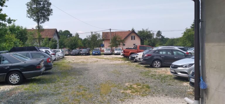 Parking Aerodrom Tuzla Dubrave Gornje 4