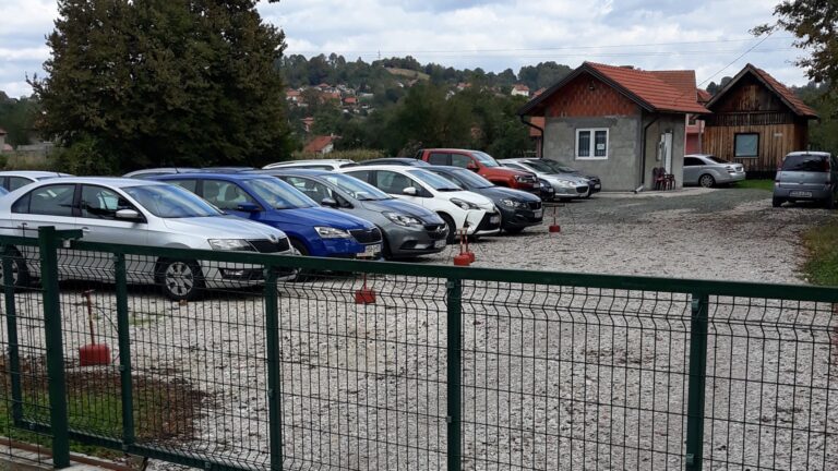 Parking Aerodrom Tuzla Parkiraliste Sabic 1 org